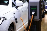 Auto elettriche, il ministro dell’ambiente apre ai biocarburanti