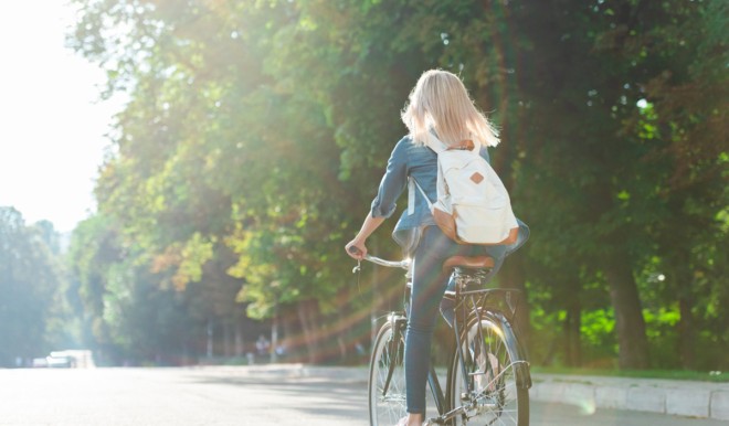 Bicicletta: solo un italiano su dieci la usa per andare nei luoghi di lavoro o studio