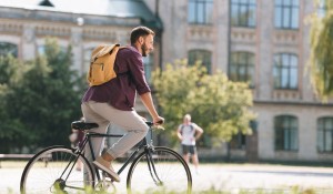 Distanze brevi: gli italiani preferiscono l’auto Distanze brevi: gli italiani preferiscono l’auto