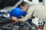 Come collegare correttamente i cavi della batteria della propria auto Come collegare correttamente i cavi della batteria della propria auto