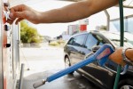 Come pulire un'auto: la guida per il fai da te Come pulire un'auto: la guida per il fai da te