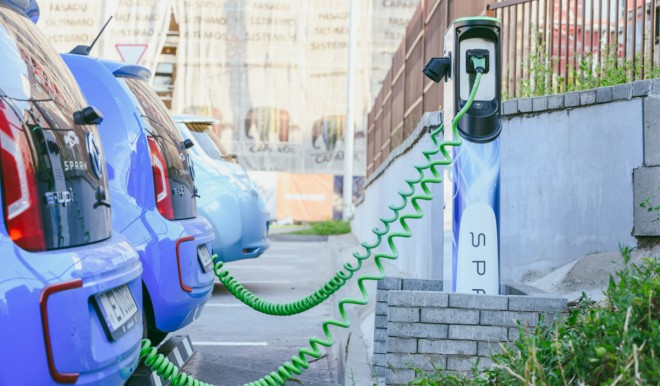 Auto elettriche: aumentano le vendite in Europa e calano in Italia Auto elettriche: aumentano le vendite in Europa e calano in Italia