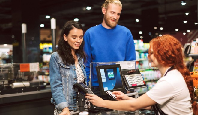 Natale: 150 euro di bonus usando la moneta digitale