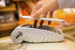 Italiani più “mobile” anche per acquisti e pagamenti Italiani più “mobile” anche per acquisti e pagamenti