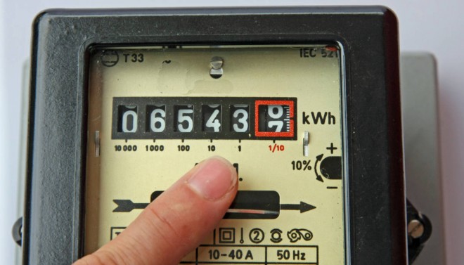 Slitta di un anno il passaggio al mercato libero di elettricità e gas Slitta di un anno il passaggio al mercato libero di elettricità e gas