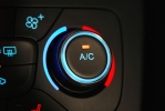 Condizionatore, servosterzo e airbag: ecco gli optional cui non potremmo più rinunciare Condizionatore, servosterzo e airbag: ecco gli optional cui non potremmo più rinunciare