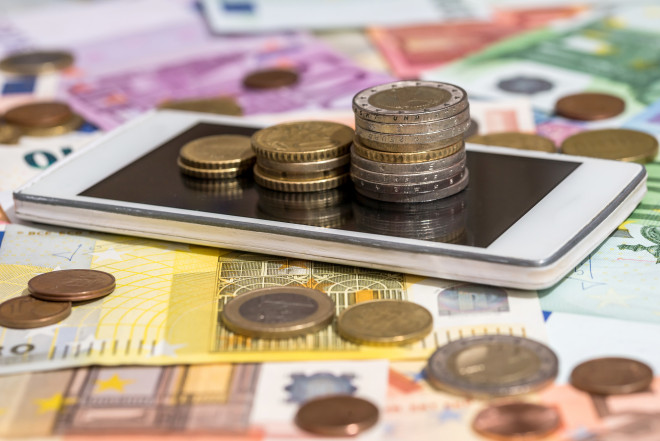 Quarantena: +37% nelle ricerche di offerte per la telefonia mobile, +27% per la fissa Quarantena: +37% nelle ricerche di offerte per la telefonia mobile, +27% per la fissa