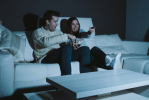 Netflix: aumentano i prezzi dei piani mensili Netflix: aumentano i prezzi dei piani mensili
