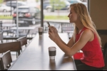 PosteMobile: Creami Young 35 a 10 euro al mese con WhatsApp incluso PosteMobile: Creami Young 35 a 10 euro al mese con WhatsApp incluso