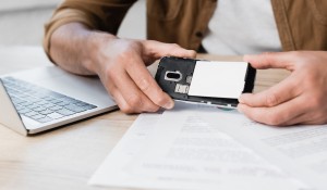 Progetto ENEA: da vecchi smartphone a risorse Progetto ENEA: da vecchi smartphone a risorse