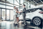 Acquisti auto: ad aprile il mercato italiano torna a correre