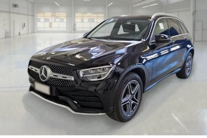 MERCEDES GLC