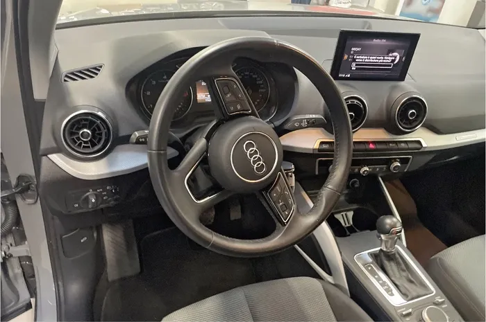 AUDI Q2