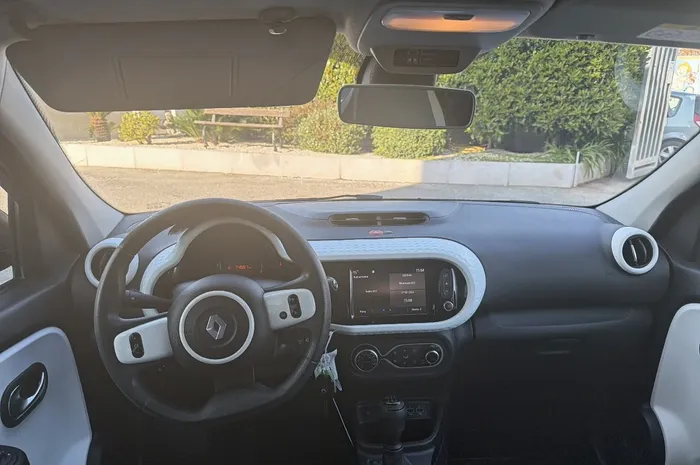 RENAULT Twingo