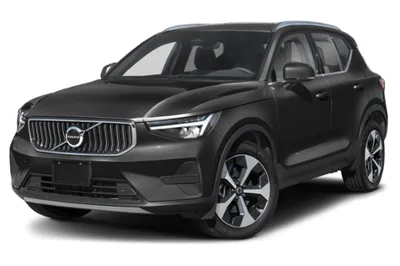 Noleggio lungo termine VOLVO XC40