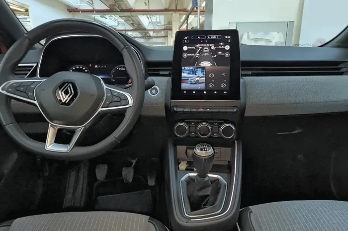 RENAULT Clio