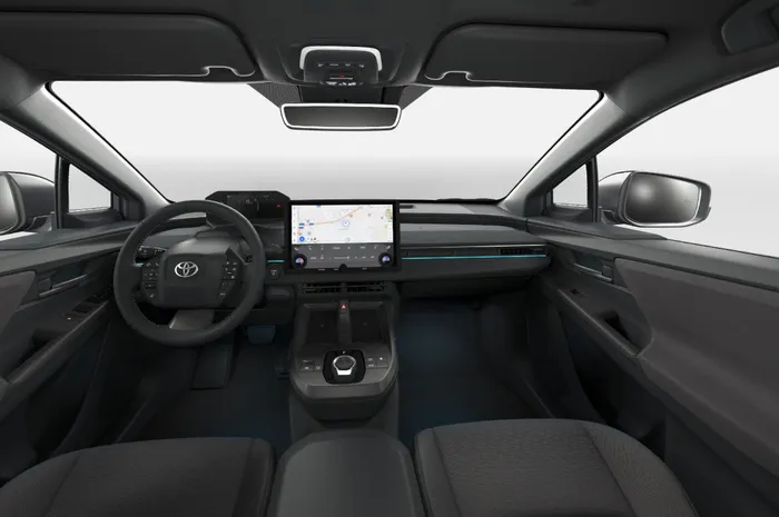 TOYOTA C-HR+