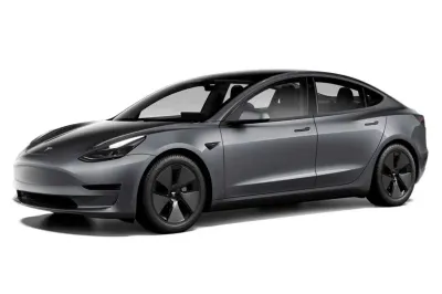 Noleggio lungo termine TESLA Model Y