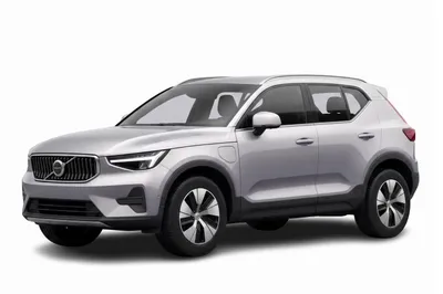 Noleggio lungo termine VOLVO XC40