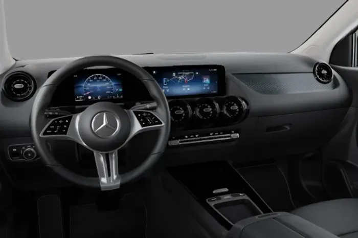 MERCEDES GLA