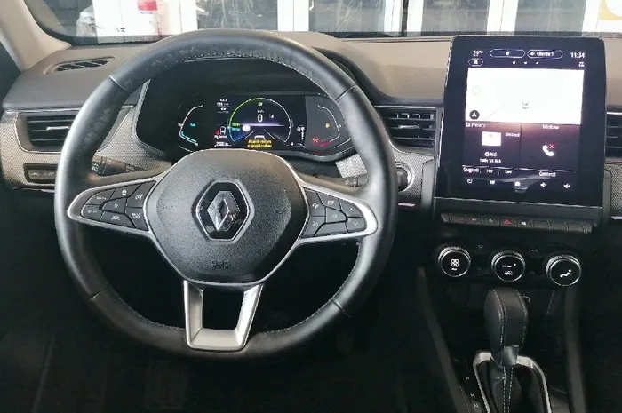 RENAULT Arkana