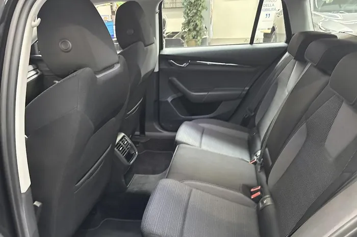 SKODA Octavia SW