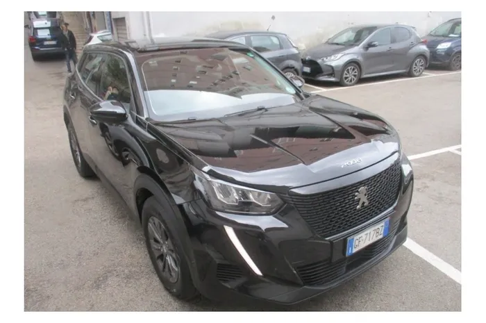 PEUGEOT 2008