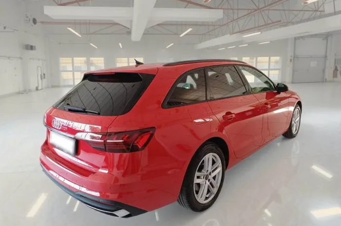 AUDI A4 Avant