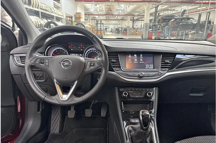 OPEL Astra Sportstourer