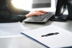 Assicurazione online e tradizionale a confronto Assicurazione online e tradizionale a confronto