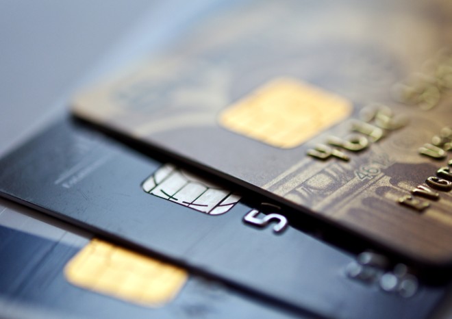 Aumento dei tassi di interessi ufficiali e carte di credito