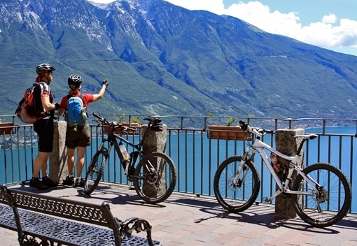 La bicicletta muove anche gli immobili