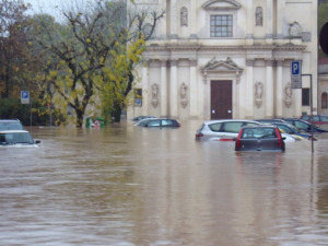 Frane e inondazioni mettono a rischio i prestiti